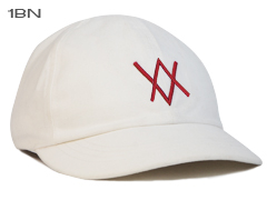 หมวกแบรนด์สีขาว XX